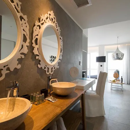 Insula Alba & (adults Only) Resort