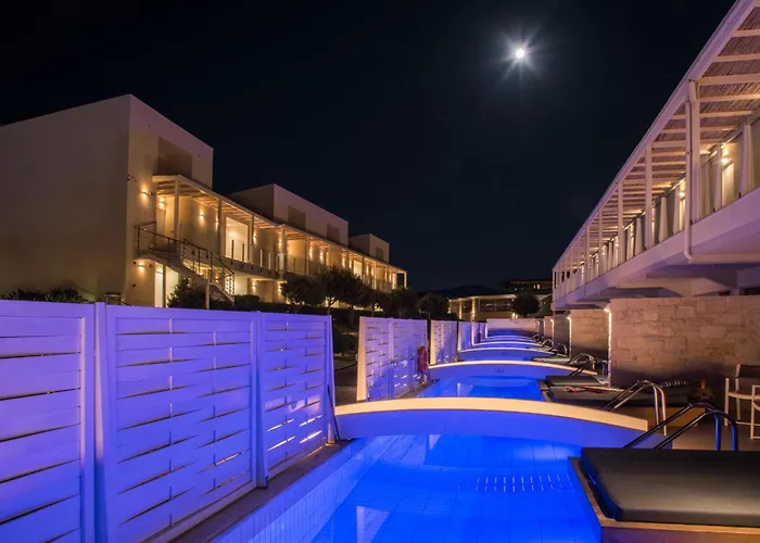 Insula Alba & (adults Only)