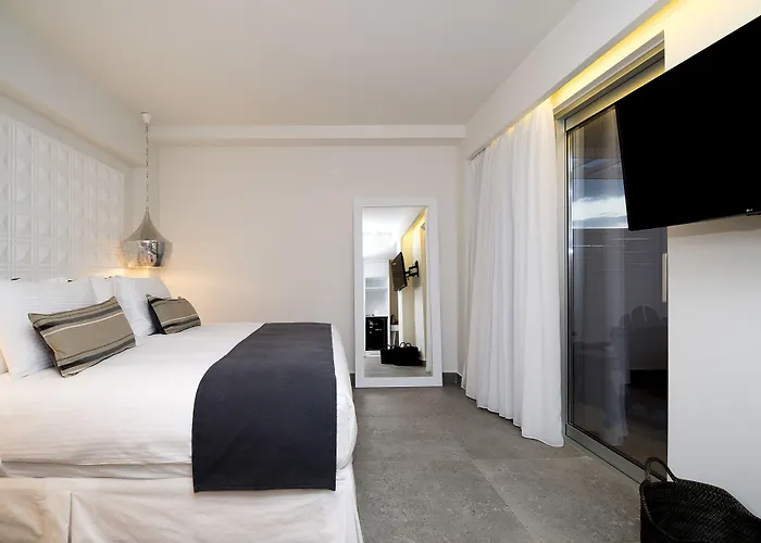 Insula Alba & (adults Only) 5* Analipsi (Crete)