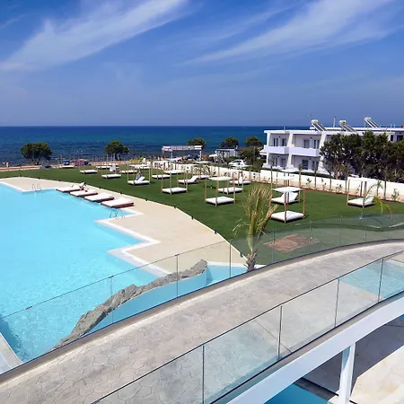 Insula Alba & (adults Only) Analipsi (Crete)