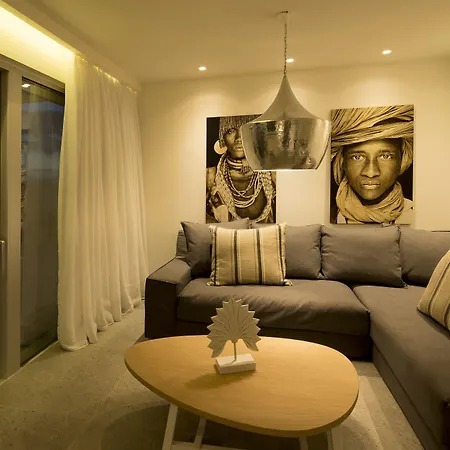 Insula Alba & (adults Only)