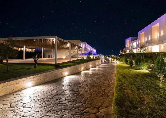 Insula Alba & (adults Only)