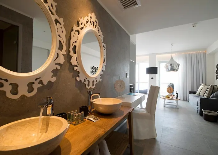 Insula Alba & (adults Only) אתר נופש