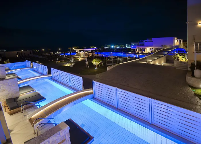 Insula Alba & (adults Only)