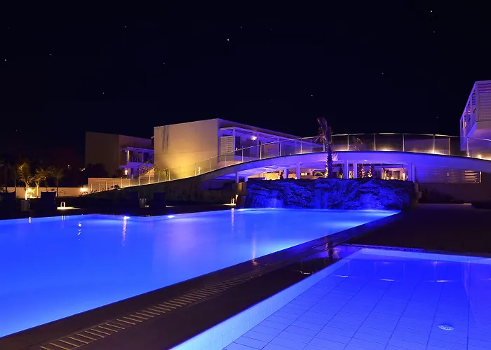 Insula Alba & (adults Only) 5* אנליפסי